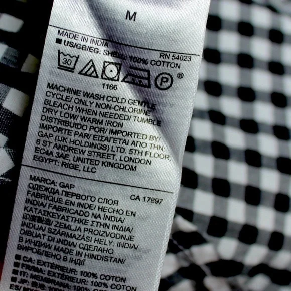 GAP Black and White Checkered Top - Picture 9 of 11